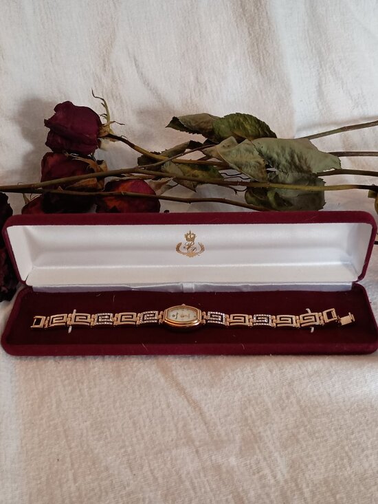 NEW Ladies Wrist Watch Premier Designs Jewelry Gold Plated w Crystals & Box main image 6